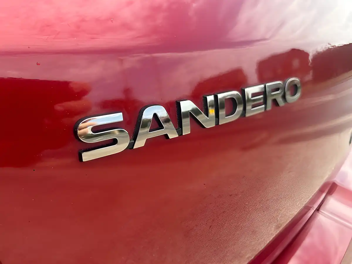 Used 2019 Dacia Sandero Stepway Techroad Red - Interior and Exterior details 8