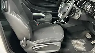 Used 2019 DS Automobiles DS 3 Connected Chic White - Interior and Exterior details 9