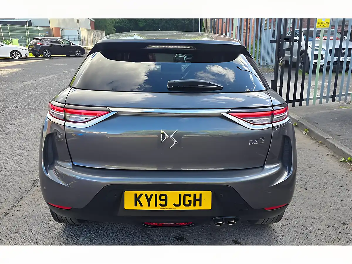 Used 2019 DS Automobiles DS 3 Crossback Prestige Grey - Interior and Exterior details 13