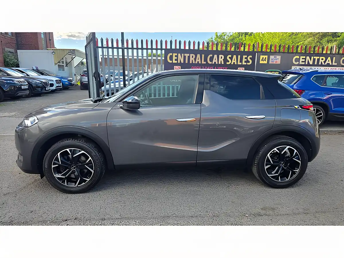 Used 2019 DS Automobiles DS 3 Crossback Prestige Grey - Interior and Exterior details 14
