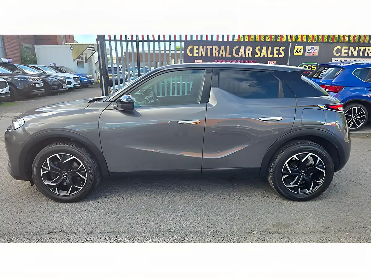 Used 2019 DS Automobiles DS 3 Crossback Prestige Grey - Interior and Exterior details 17