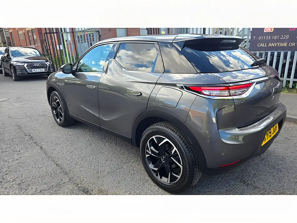 Used 2019 DS Automobiles DS 3 Crossback Prestige Grey - Interior and Exterior details 18