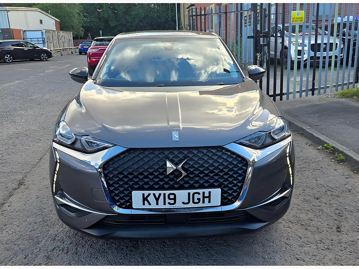 Used 2019 DS Automobiles DS 3 Crossback Prestige Grey - Interior and Exterior details 2