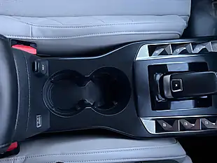 Used 2019 DS Automobiles DS 3 Crossback Prestige Purple - Interior and Exterior details 17