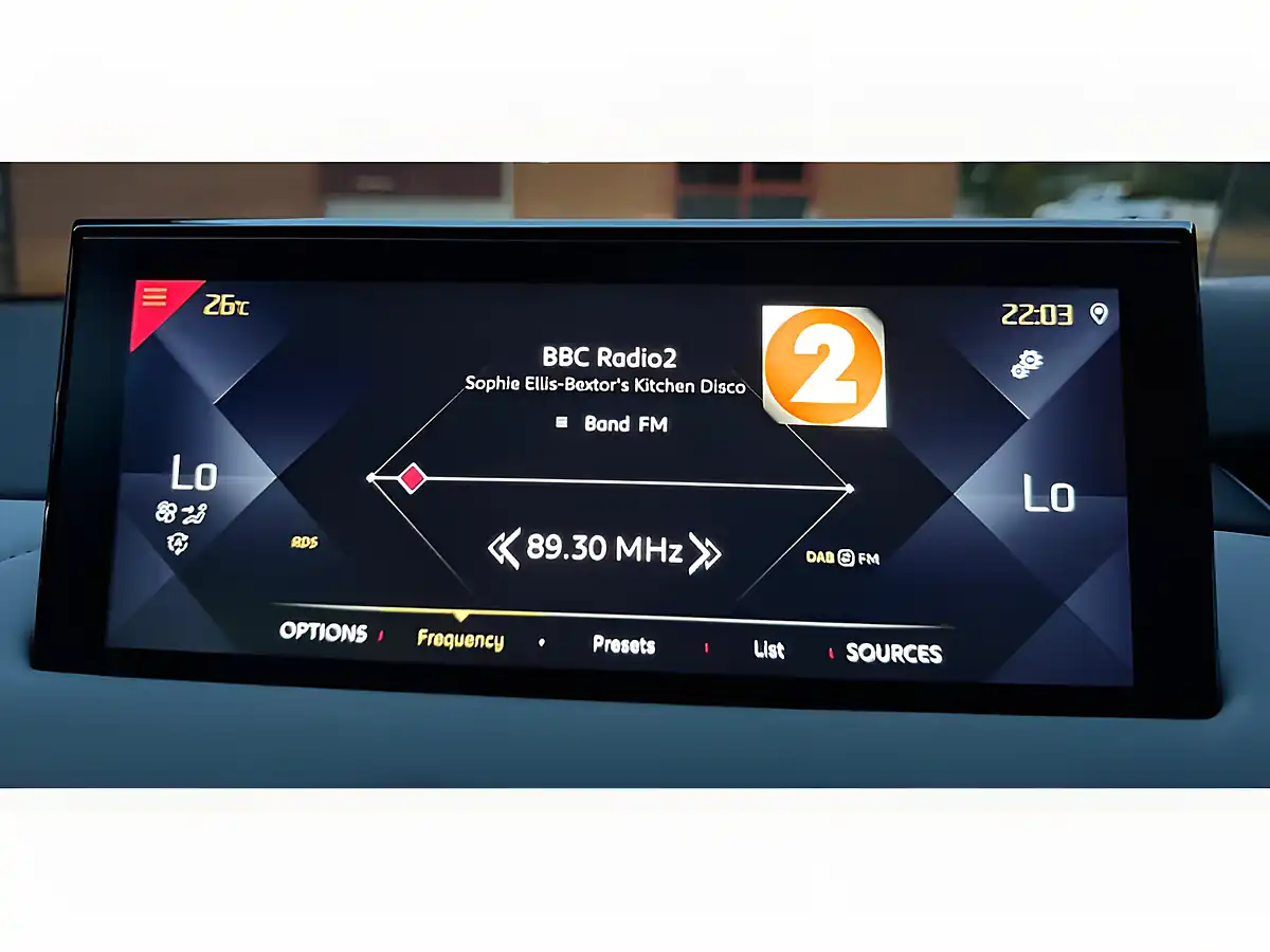 Used 2019 DS Automobiles DS 3 Crossback Prestige Purple - Interior and Exterior details 20