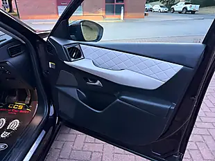 Used 2019 DS Automobiles DS 3 Crossback Prestige Purple - Interior and Exterior details 14