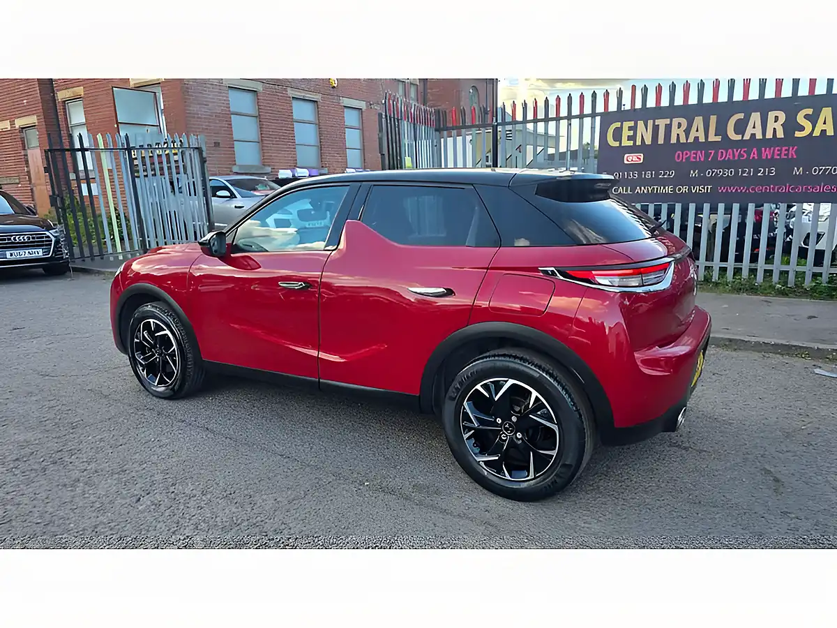 Used 2019 DS Automobiles DS 3 Crossback Prestige Red - Interior and Exterior details 12