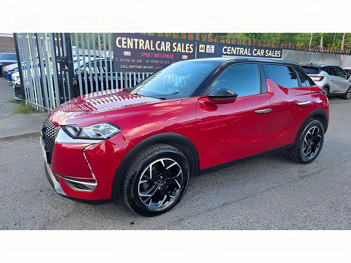 Used 2019 DS Automobiles DS 3 Crossback Prestige Red - Interior and Exterior details 17
