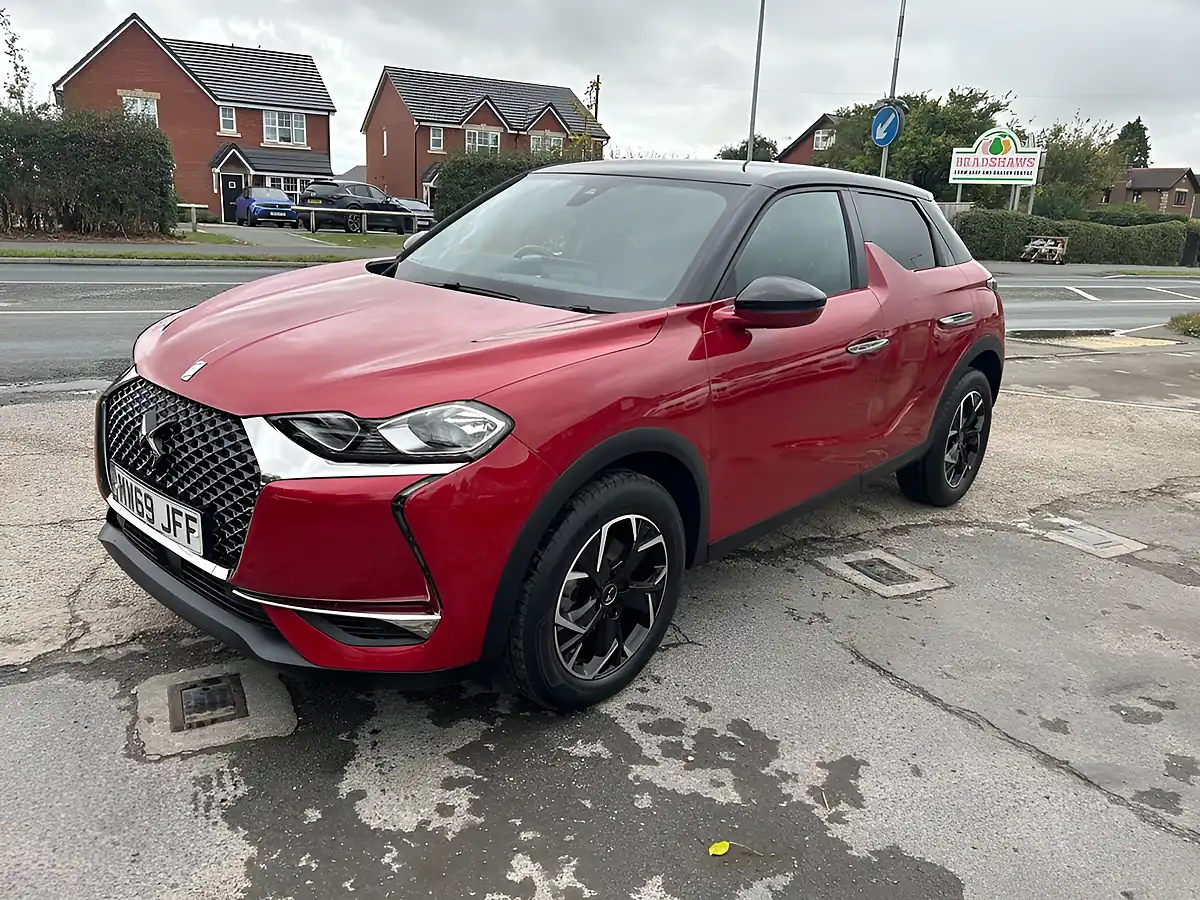 Used 2019 DS Automobiles DS 3 Crossback Prestige Red - Interior and Exterior details 20