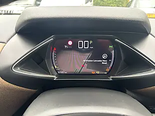 Used 2019 DS Automobiles DS 3 Crossback Prestige Red - Interior and Exterior details 8