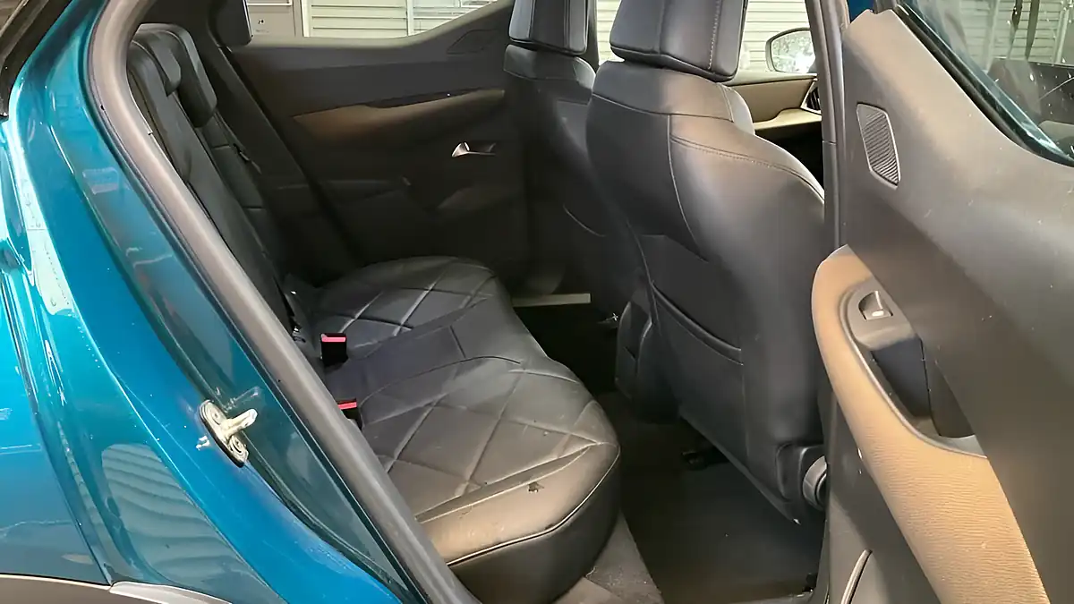 Used 2019 DS Automobiles DS 3 Prestige Blue - Interior and Exterior details 7