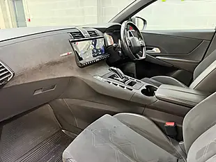 Used 2019 DS Automobiles DS 7 Crossback Performance Line Red - Interior and Exterior details 9