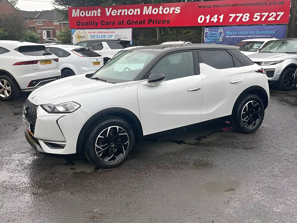 Used 2019 DS DS 3 Prestige Crossback White - Interior and Exterior details 5