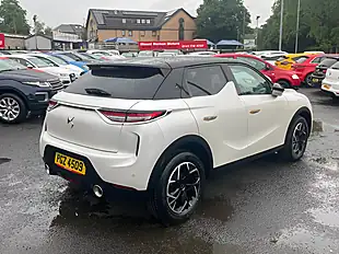 Used 2019 DS DS 3 Prestige Crossback White - Interior and Exterior details 9