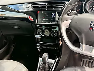Used 2019 DS DS3 Forever Purple - Interior and Exterior details 11