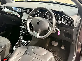 Used 2019 DS DS3 Forever Purple - Interior and Exterior details 12