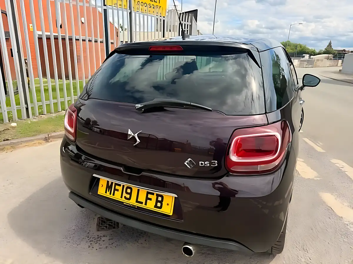 Used 2019 DS DS3 Forever Purple - Interior and Exterior details 7