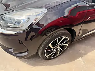 Used 2019 DS DS3 Forever Purple - Interior and Exterior details 9