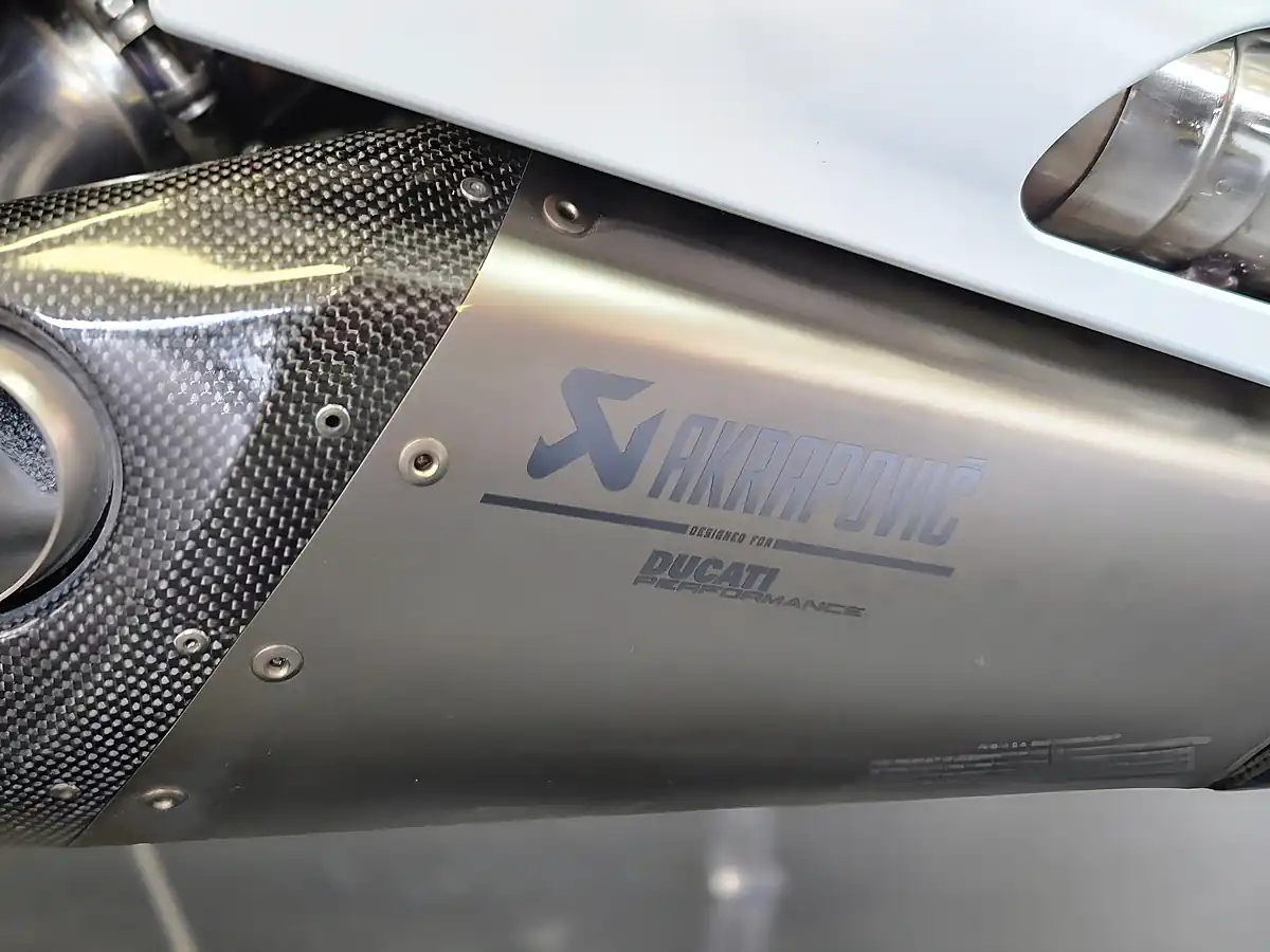 Used 2019 Ducati 959 Panigale Martini Livery White - Interior and Exterior details 8