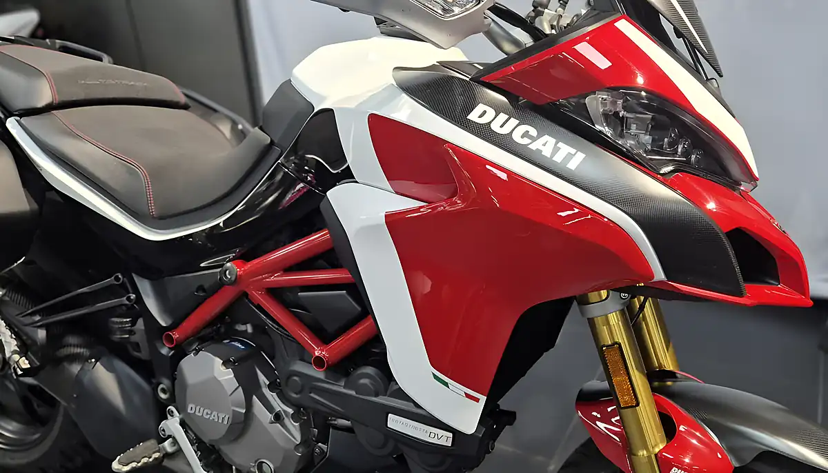 Used 2019 Ducati Multi1260 Pikes Peak - Interior and Exterior details 5