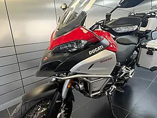 Used 2019 Ducati Multistrada 1260 Enduro Red - Interior and Exterior details 10