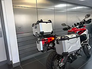 Used 2019 Ducati Multistrada 1260 Enduro Red - Interior and Exterior details 13