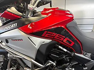Used 2019 Ducati Multistrada 1260 Enduro Red - Interior and Exterior details 17