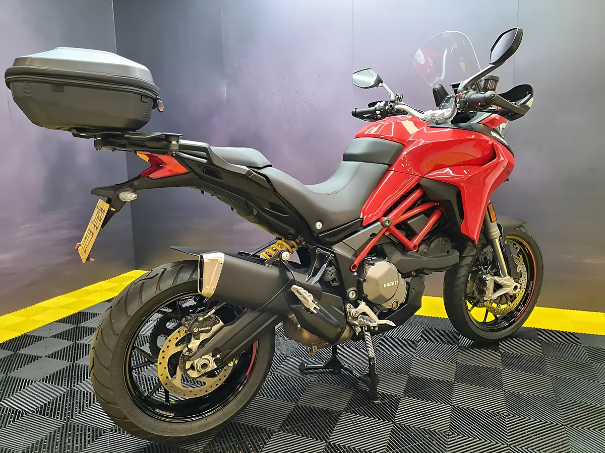 Used 2019 Ducati Multistrada 950 S Red - Interior and Exterior details 13