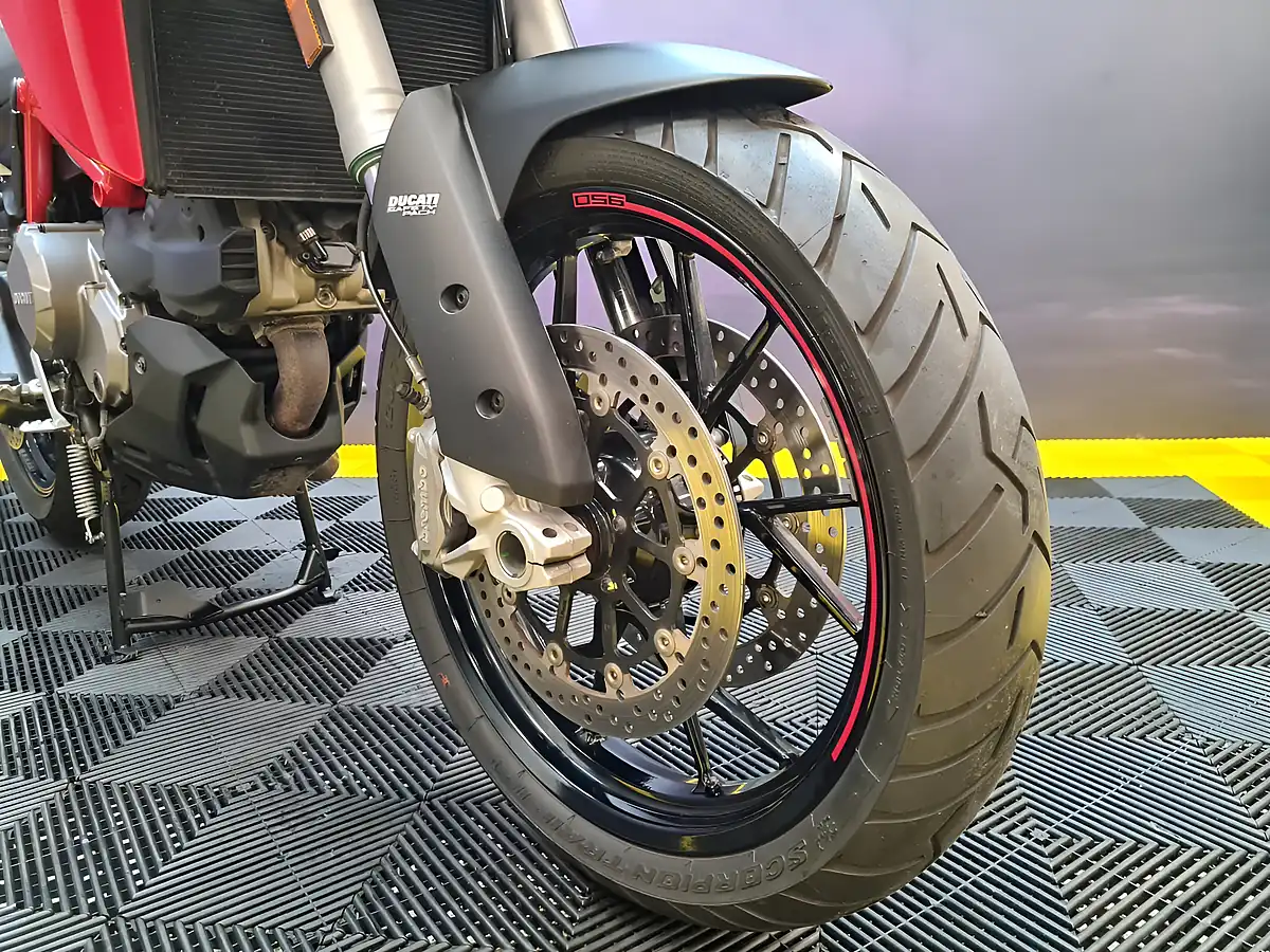 Used 2019 Ducati Multistrada 950 S Red - Interior and Exterior details 16