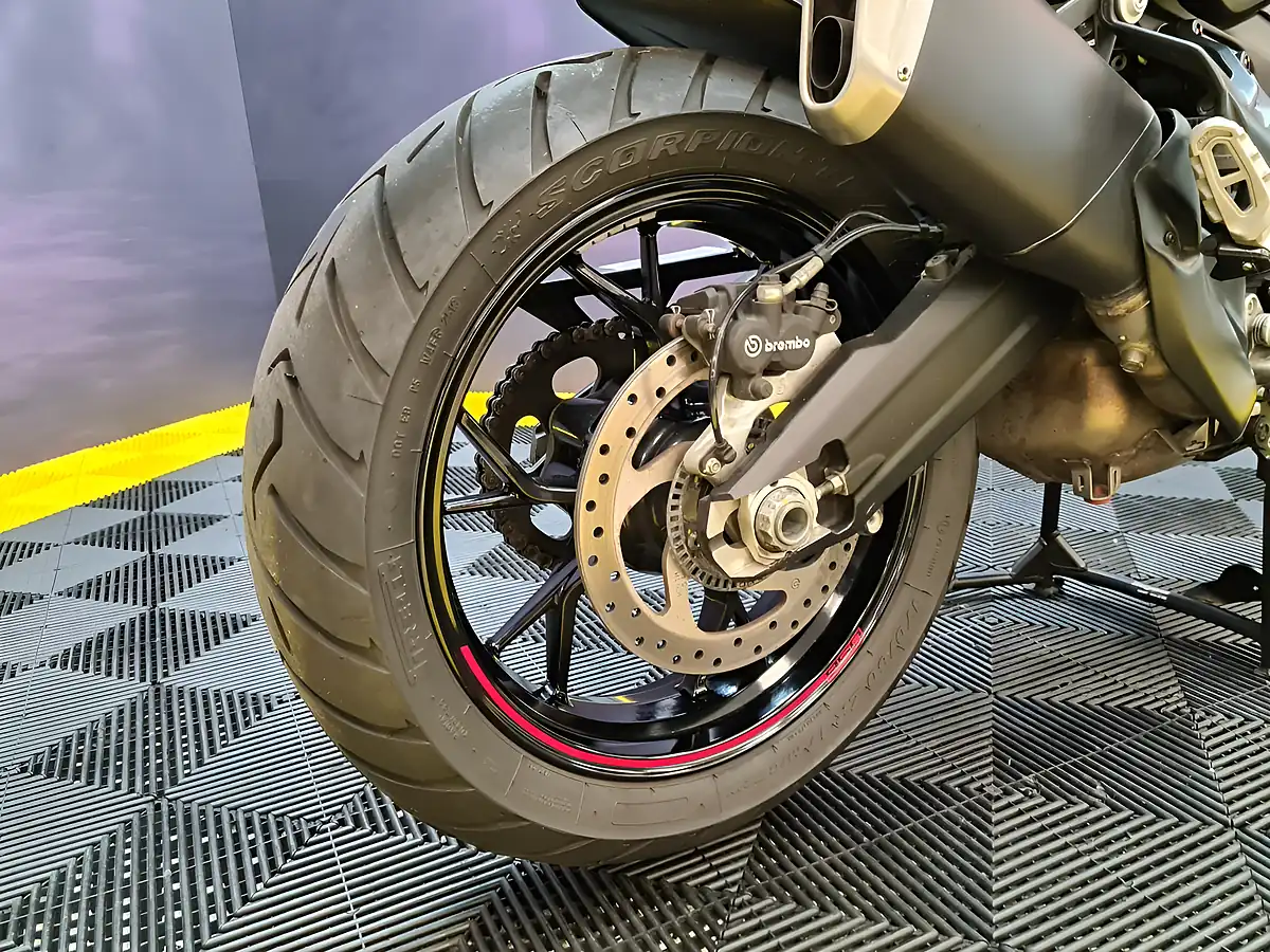 Used 2019 Ducati Multistrada 950 S Red - Interior and Exterior details 19