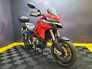Used 2019 Ducati Multistrada 950 S Red - Interior and Exterior details 20