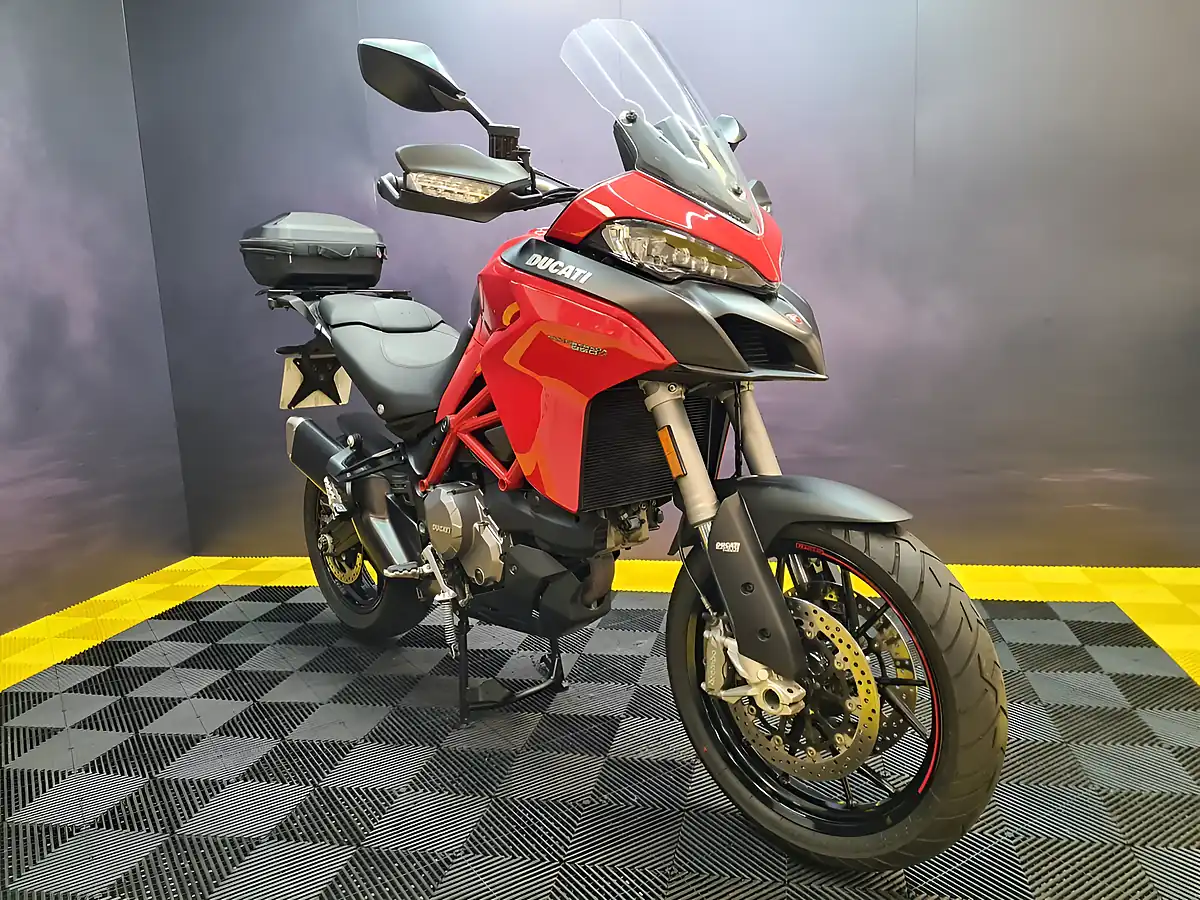 Used 2019 Ducati Multistrada 950 S Red - Interior and Exterior details 20