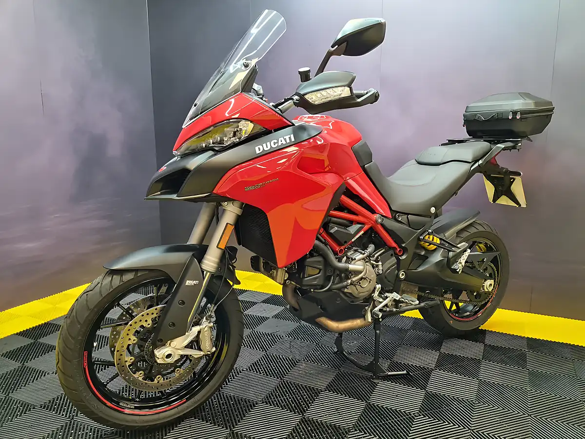 Used 2019 Ducati Multistrada 950 S Red - Interior and Exterior details 5