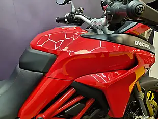 Used 2019 Ducati Multistrada 950 S Red - Interior and Exterior details 6