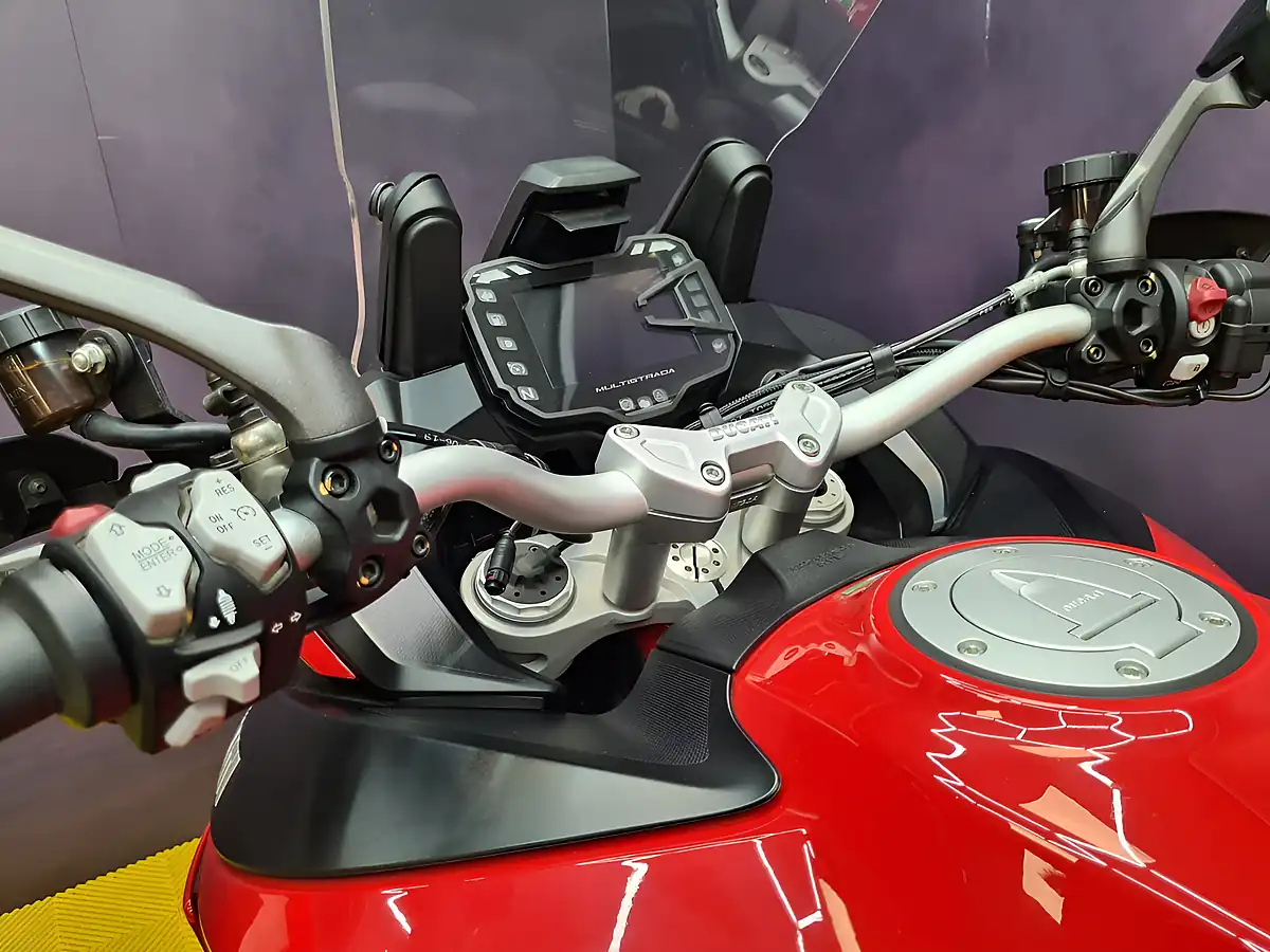Used 2019 Ducati Multistrada 950 S Red - Interior and Exterior details 8