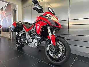 Used 2019 Ducati Multistrada Red - Interior and Exterior details 2