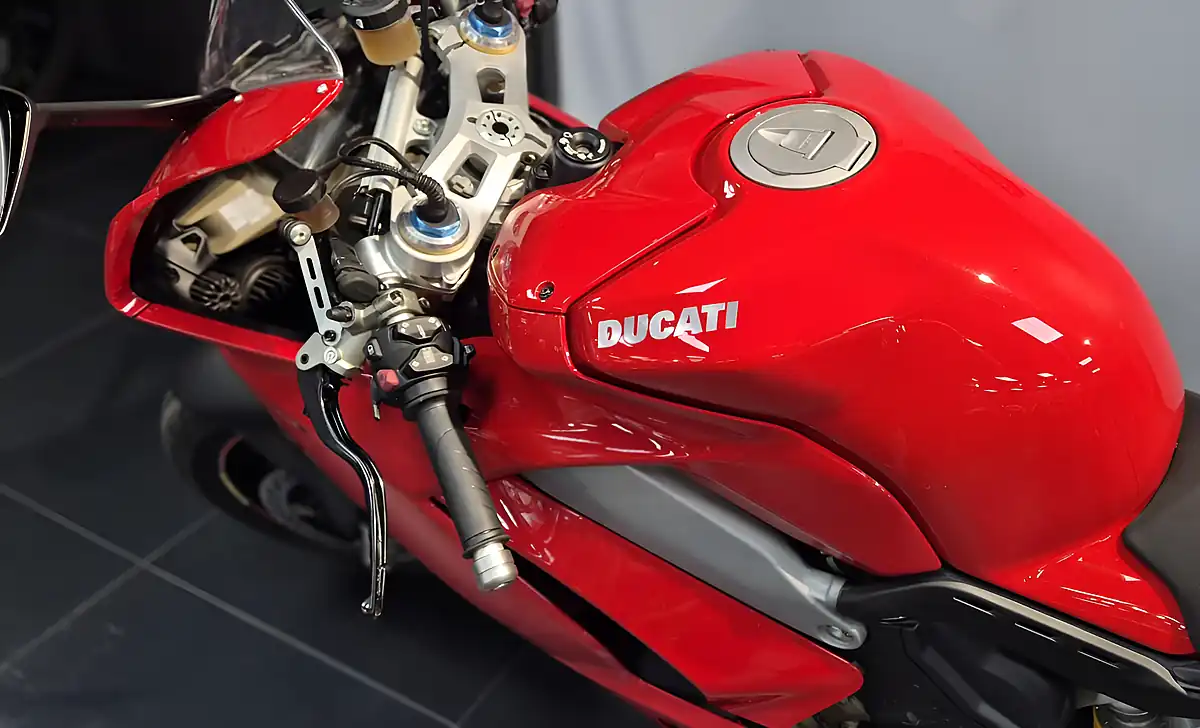 Used 2019 Ducati Panigale V4 S - Interior and Exterior details 14