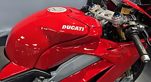 Used 2019 Ducati Panigale V4 S - Interior and Exterior details 6