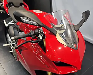 Used 2019 Ducati Panigale V4 S - Interior and Exterior details 11