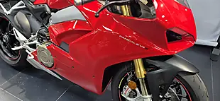 Used 2019 Ducati Panigale V4 S - Interior and Exterior details 8