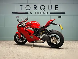 Used 2019 Ducati Panigale V4 Super Sports Red - Interior and Exterior details 7