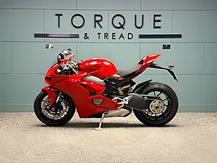 Used 2019 Ducati Panigale V4 Super Sports Red - Interior and Exterior details 8