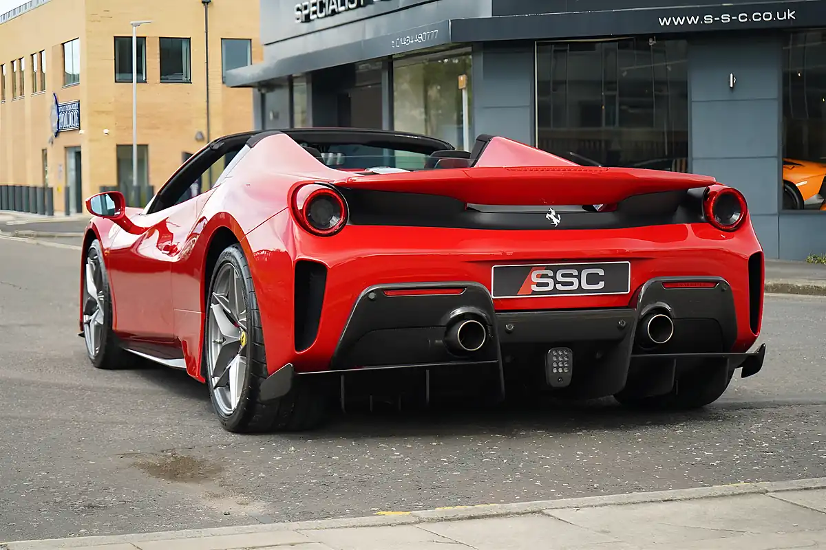 Used 2019 Ferrari 488 Spider Red - Interior and Exterior details 12