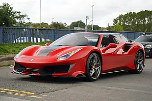 Used 2019 Ferrari 488 Spider Red - Interior and Exterior details 8