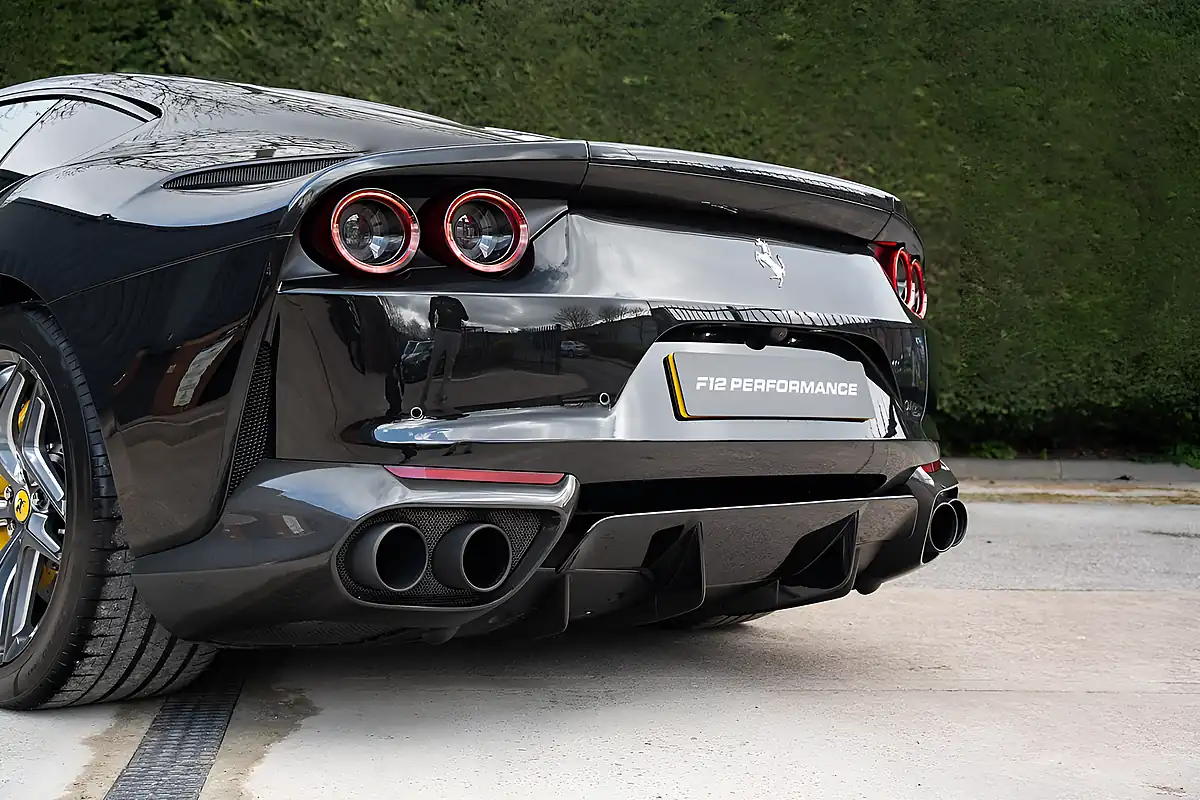 Used 2019 Ferrari 812 Superfast Black - Interior and Exterior details 14