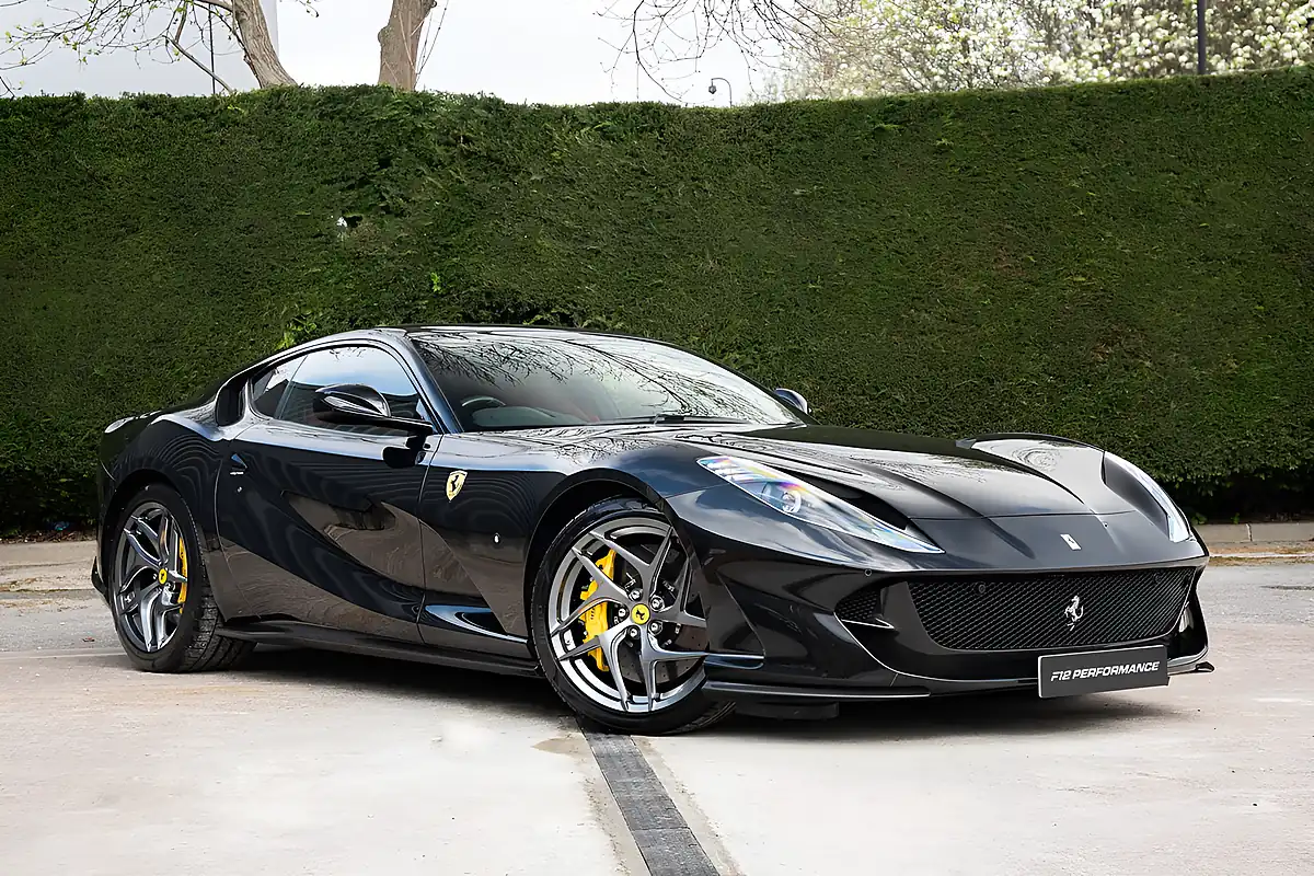 Used 2019 Ferrari 812 Superfast Black - Interior and Exterior details 4