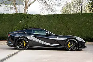 Used 2019 Ferrari 812 Superfast Black - Interior and Exterior details 7