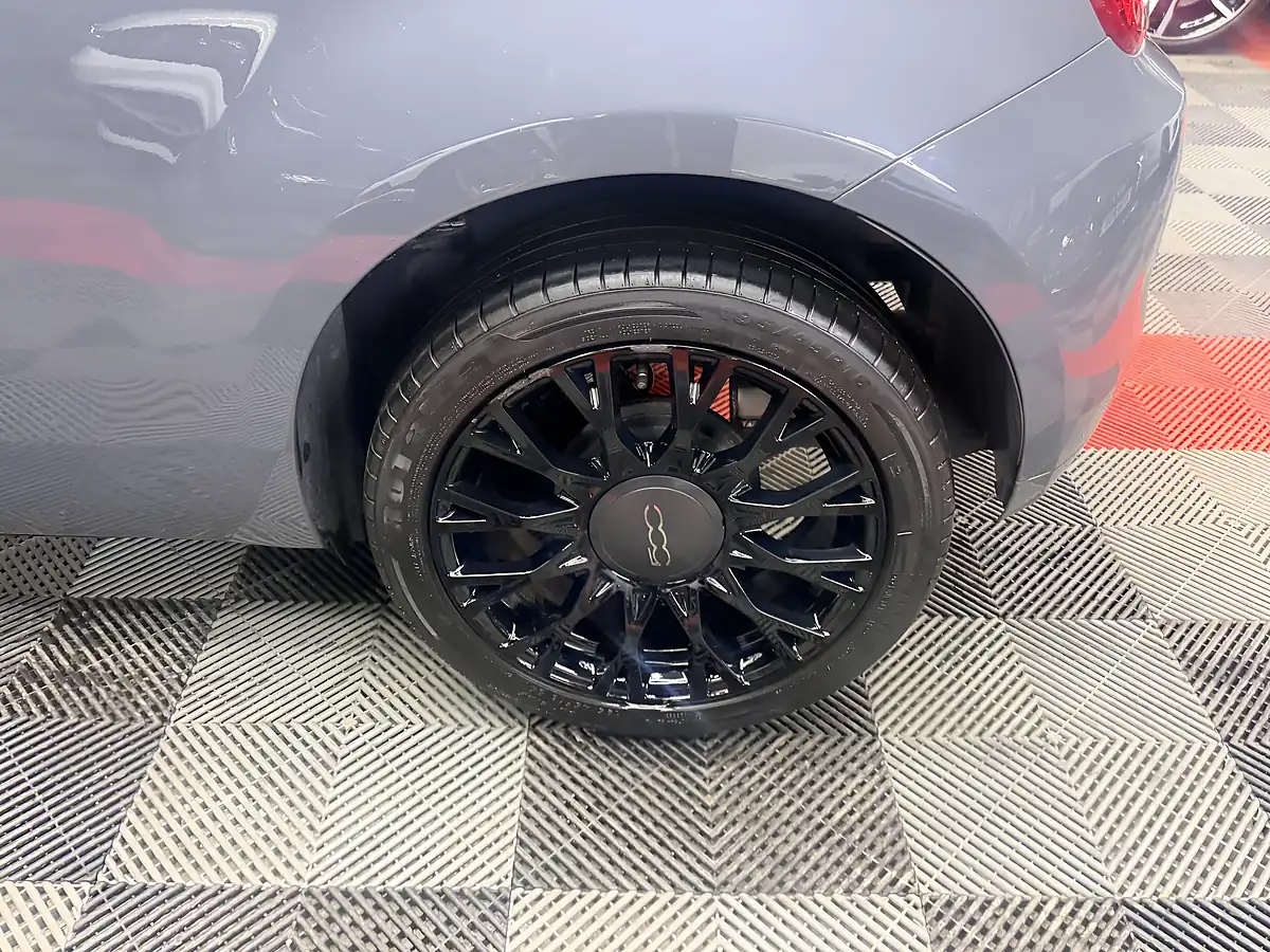 Used 2019 Fiat 500 Collezione Grey - Interior and Exterior details 10