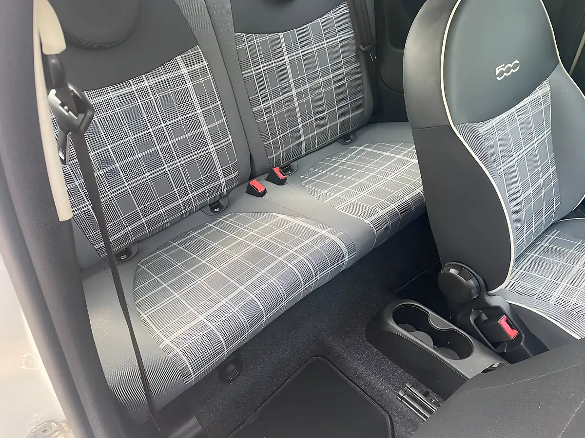 Used 2019 Fiat 500 Lounge 3dr White - Interior and Exterior details 12