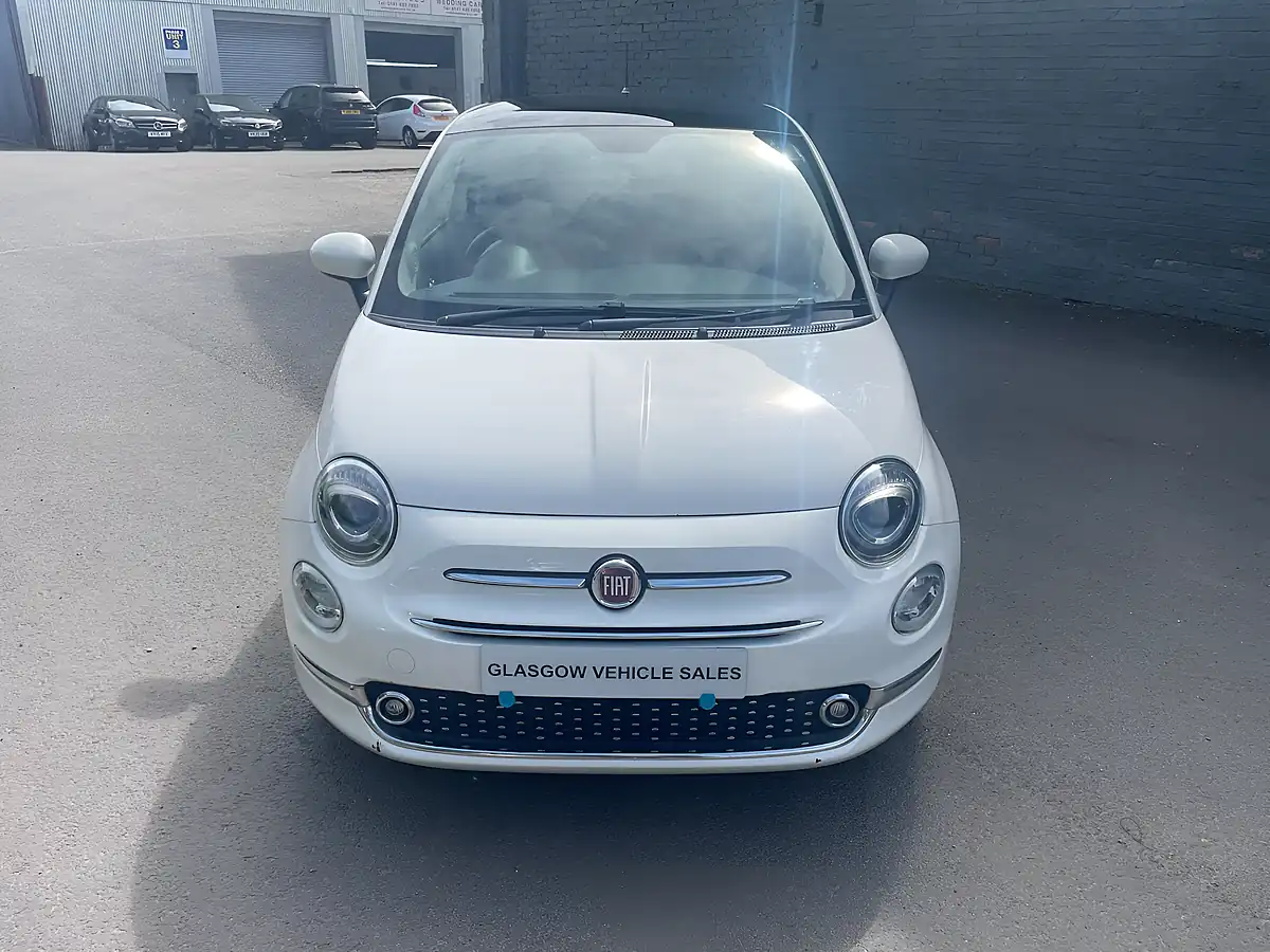 Used 2019 Fiat 500 Lounge 3dr White - Interior and Exterior details 2